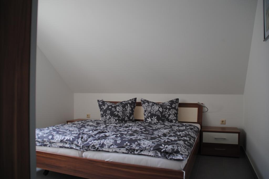 Appartementhaus Zur Schaabe Glowe Camera foto