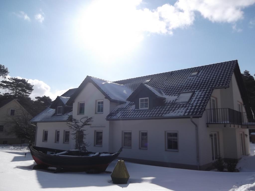 Appartementhaus Zur Schaabe Glowe Esterno foto